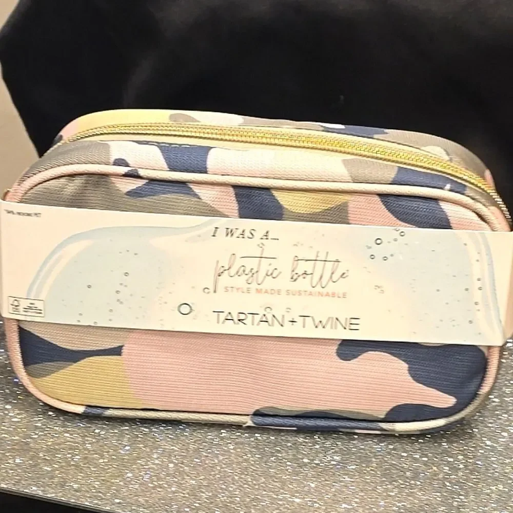 Tartan & Twine Sustainable Green Camo Organizer‎